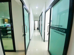 รถมือสอง อสังหาริมทรัพย์ สำนักงาน ปี 0 