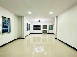 รถมือสอง อสังหาริมทรัพย์ ทาวน์เฮาส์ทาวน์โฮม ปี 0 