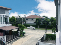 รถมือสอง อสังหาริมทรัพย์ ทาวน์เฮาส์ทาวน์โฮม ปี 0 