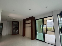 รถมือสอง อสังหาริมทรัพย์ บ้าน ปี 0 