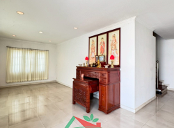 รถมือสอง อสังหาริมทรัพย์ บ้าน ปี 0 
