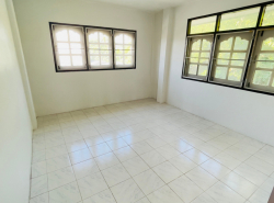 รถมือสอง อสังหาริมทรัพย์ บ้าน ปี 0 