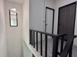 รถมือสอง อสังหาริมทรัพย์ บ้าน ปี 0 