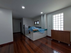 รถมือสอง อสังหาริมทรัพย์ บ้าน ปี 0 