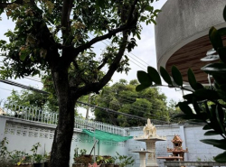 ขายบ้านเดี่ยว 3 ชั้น 96 ตรว. ย่านสาทร-นราธิวาส ใจกลางเมือง ในซอยสุด private ใกล้โรงเรียนชั้นนำ และห้างครบวงจร