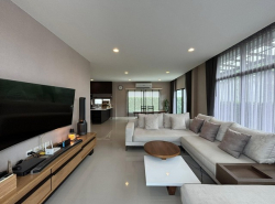 HR2068ขายบ้านเดี่ยว หลังมุม หมู่บ้านเศรษฐสิริพัฒนาการ ซอย พัฒนาการ 87 เดินทางสะดวก