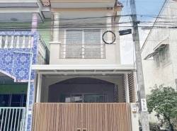 PK Garden ประชาอุทิศ 90  หลังมุม รีโนเวทใหม่ทั้งหลัง พร้อมอยู่ ทำเลคุณภาพ 