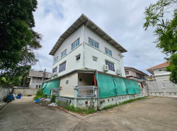 รถมือสอง อสังหาริมทรัพย์ สำนักงาน ปี 0 