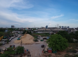 ราคาขายที่ดินริมแม่น้ำเจ้าพระยา ซอย เปรมฤทัย ถนน สรรพาวุธ บางนา จ.สมุทรปราการ  เนื้อที่ 11 ไร่ 2 งาน 95 ตรว.