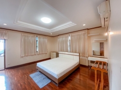 รถมือสอง อสังหาริมทรัพย์ บ้าน ปี 0 