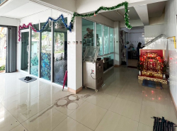 ขายต่ำกว่าราคาประเมิน ตึก4.5ชั้น 84ตรว. ม.เศรษฐพงศ์ ติดถนนหลัก 