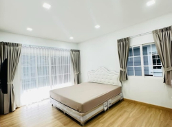 รถมือสอง อสังหาริมทรัพย์ บ้าน ปี 0 