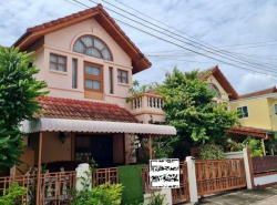 ขายบ้านมือสอง ในศรีราชา บ้านเดี่ยว 4 นอน มบ.เทอเรสฮิลล์ - ถ.ไร่กล้วย TP-H0795