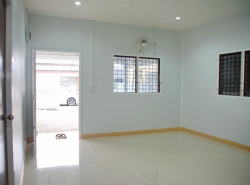 PASEO ลาดกระบัง 30-40 1ชั้น 2นอน ให้เช่าบ้านเดี่ยว  รถไฟฟ้าท่าอากาศยานสุวรรณภูมิ 1.5 กม.1น้ำ  42ตรว. 162ตรม.สนามบินสุวรรณภูมิ  Makro  7/11 