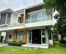 ให้เช่าบ้านเดี่ยว 2 ชั้น หมู่บ้านเพอร์เฟค มาสเตอร์พีซ สุขุมวิท 77 ใกล้สนามบินสุวรรณภูมิ