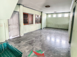 รถมือสอง อสังหาริมทรัพย์ บ้าน ปี 0 