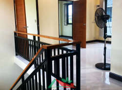 รถมือสอง อสังหาริมทรัพย์ บ้าน ปี 0 