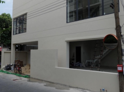 รถมือสอง อสังหาริมทรัพย์ สำนักงาน ปี 0 