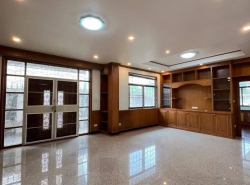 รถมือสอง อสังหาริมทรัพย์ บ้าน ปี 0 